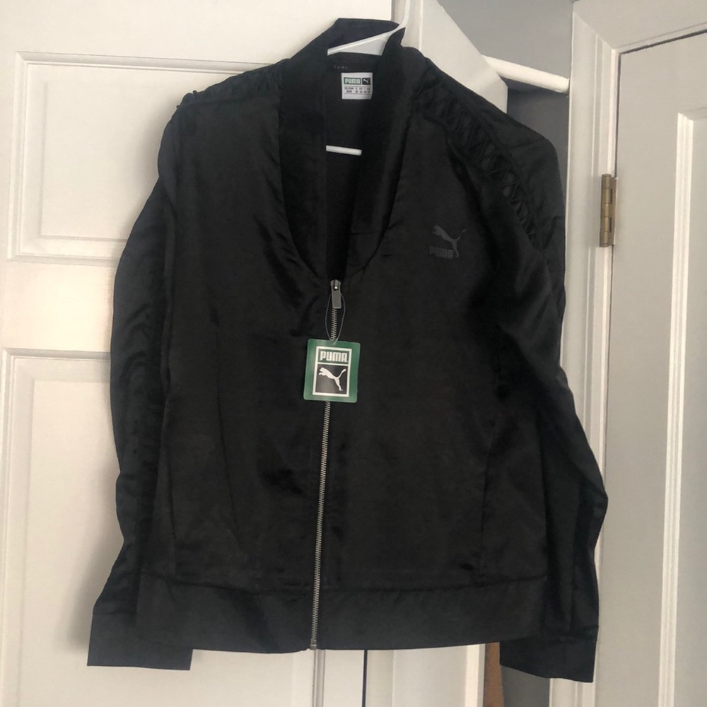Brand new w tags Puma light weight jacket